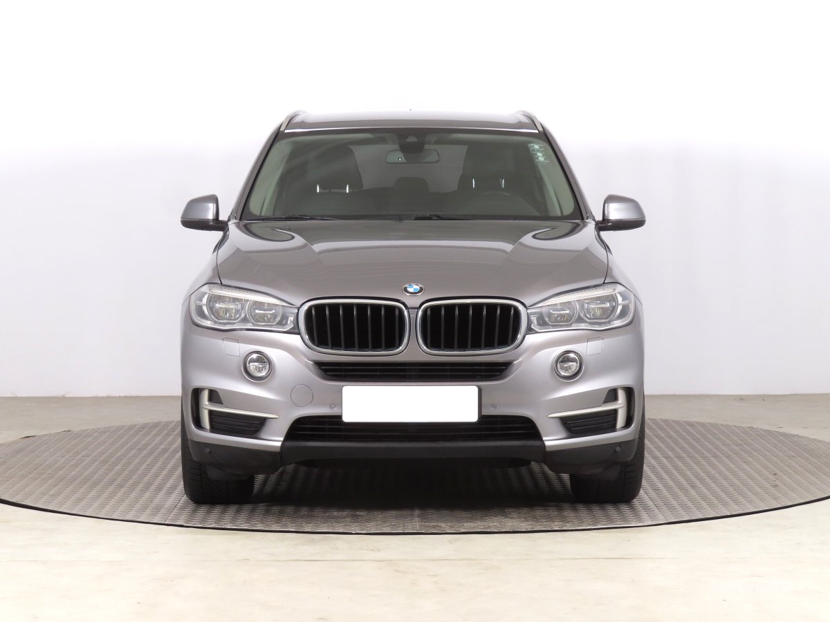 BMW X5, 2014 - pohled č. 2