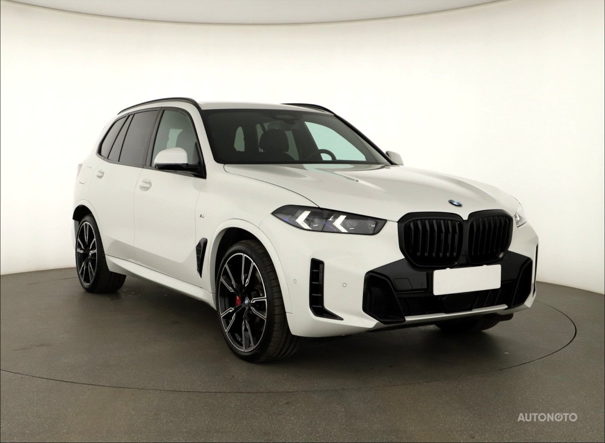 BMW X5, 2024 - celkový pohled
