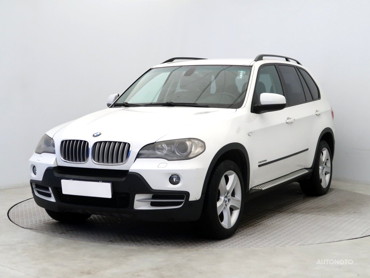 BMW X5, 2009 - pohled č. 3