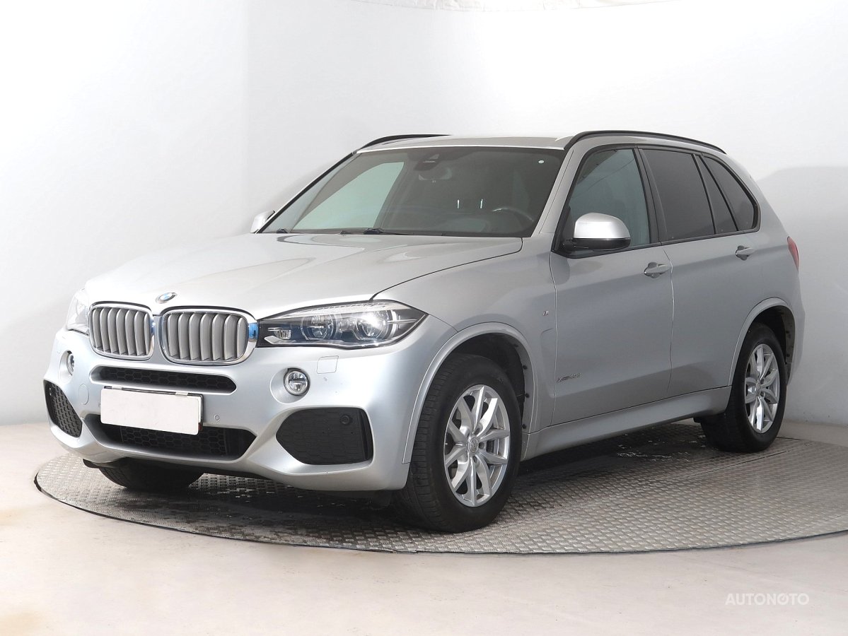 BMW X5, 2015 - pohled č. 3