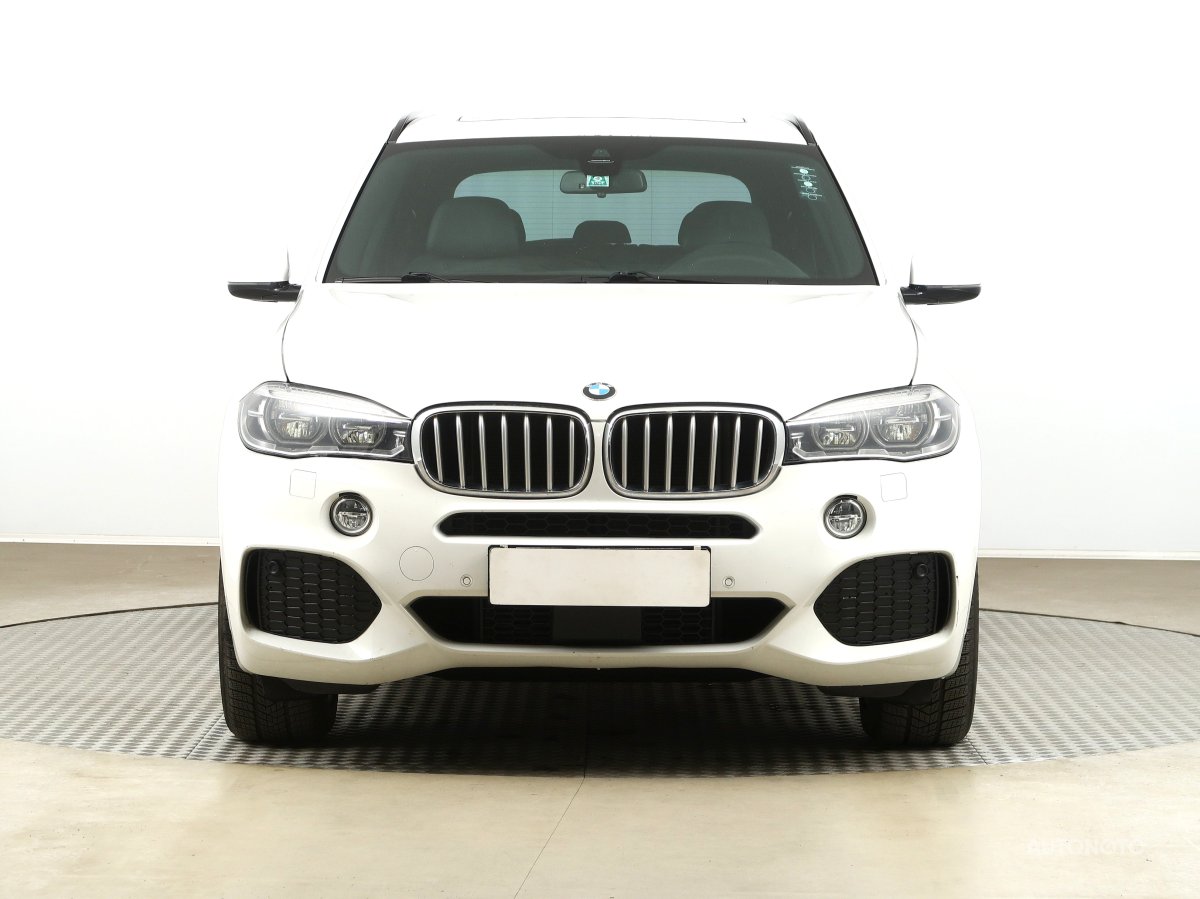 BMW X5, 2014 - pohled č. 2