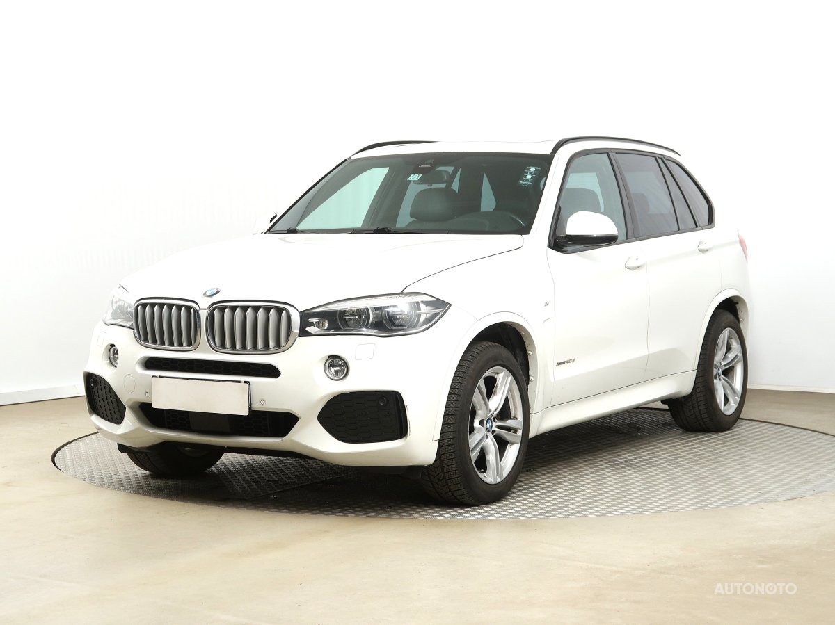 BMW X5, 2014 - pohled č. 3