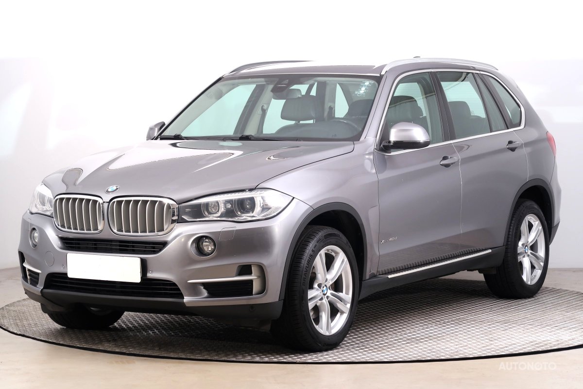 BMW X5, 2015 - pohled č. 3