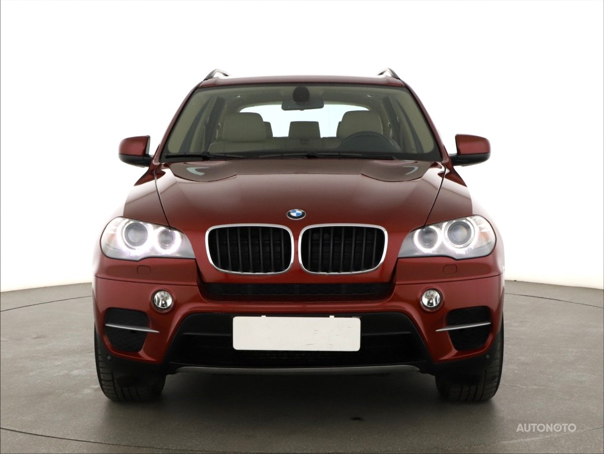 BMW X5, 2010 - pohled č. 2