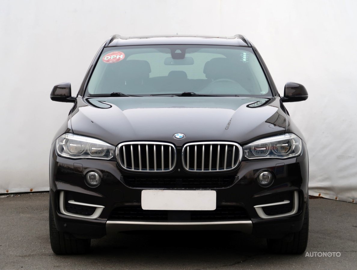 BMW X5, 2015 - pohled č. 2