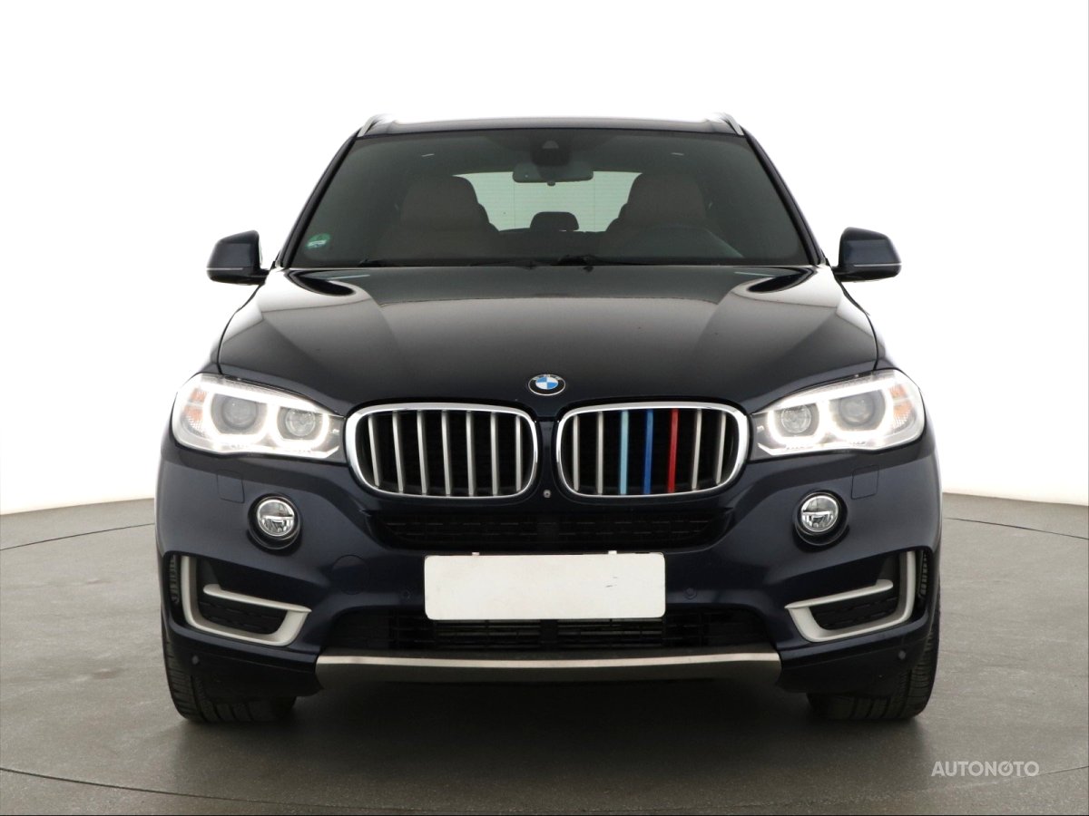 BMW X5, 2014 - pohled č. 2