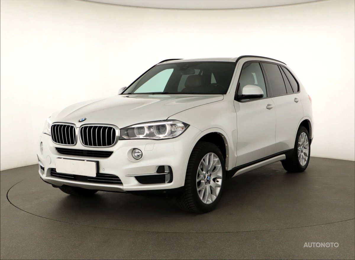 BMW X5, 2014 - pohled č. 3
