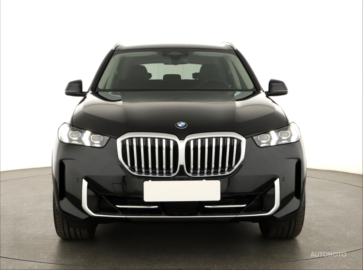 BMW X5, 2024 - pohled č. 2