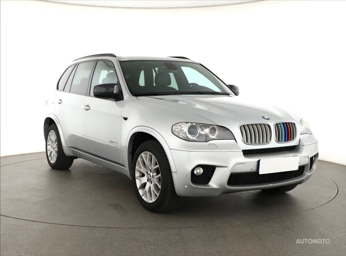 BMW X5, 2011 - celkový pohled