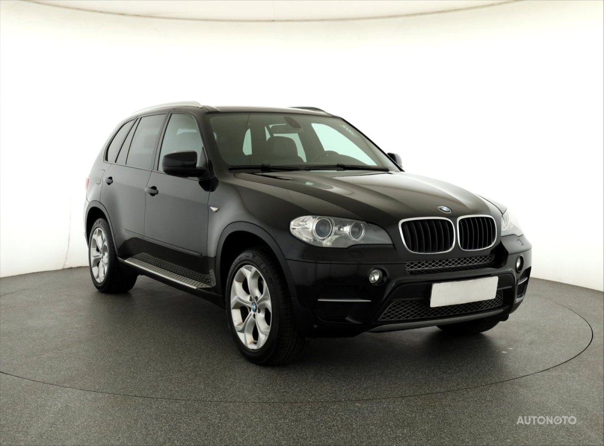 BMW X5, 2013 - celkový pohled