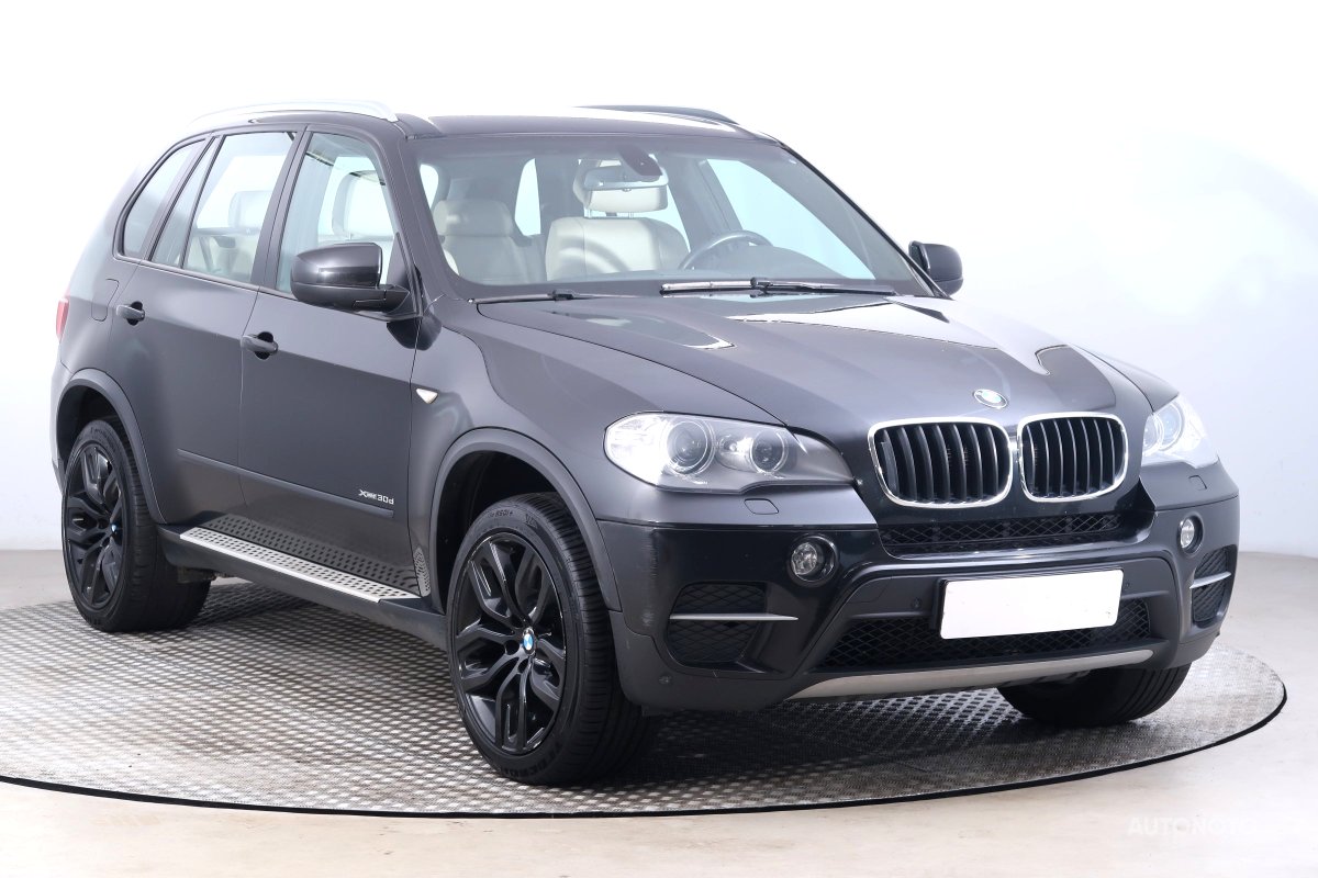 BMW X5, 2012 - celkový pohled