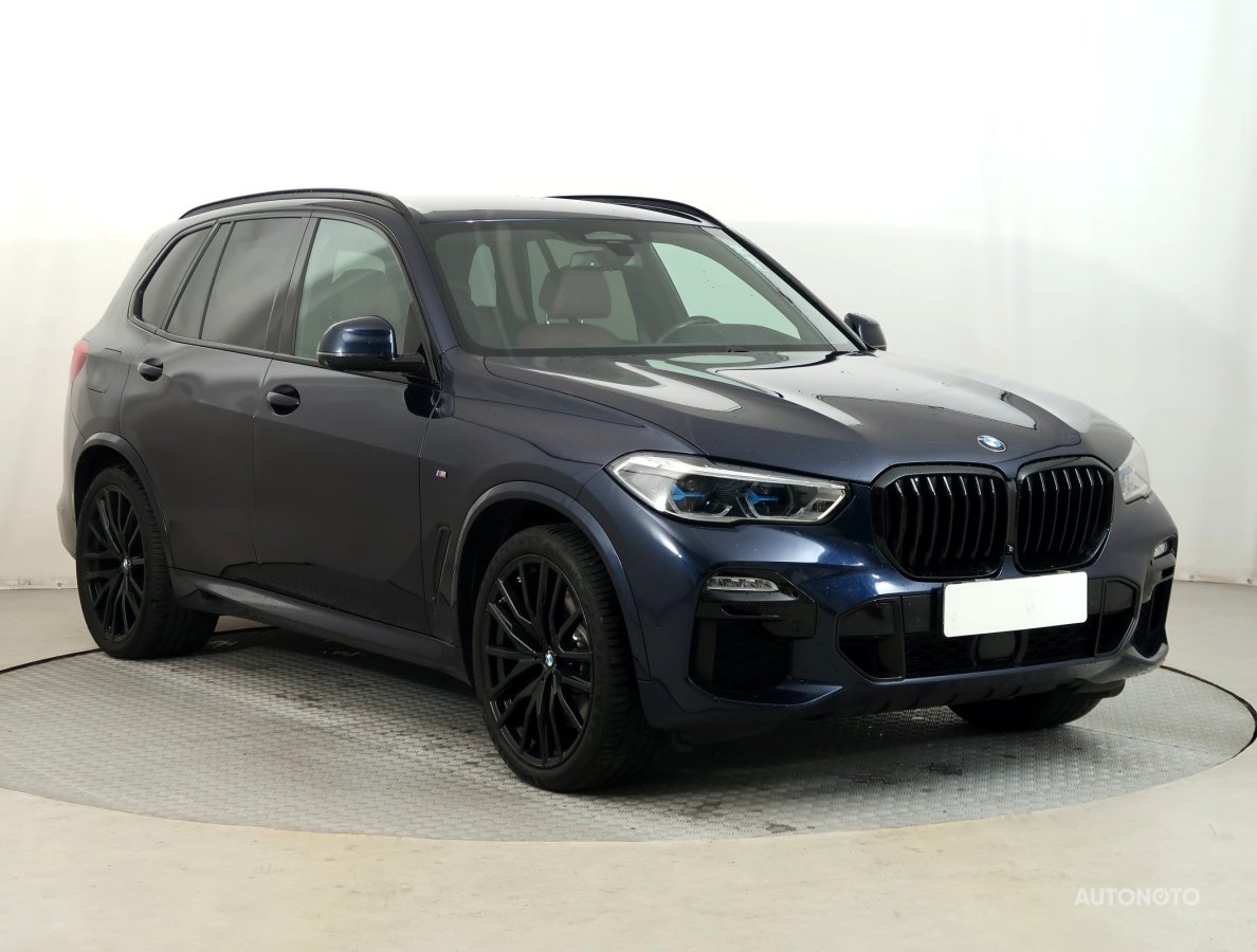 BMW X5, 2020 - celkový pohled