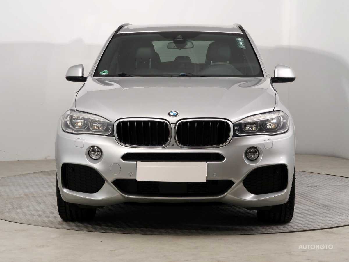 BMW X5, 2015 - pohled č. 2