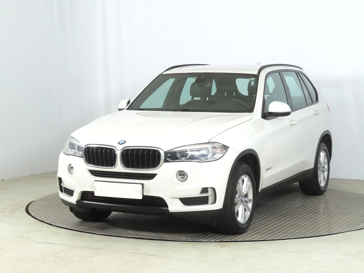BMW X5, 2014 - pohled č. 3