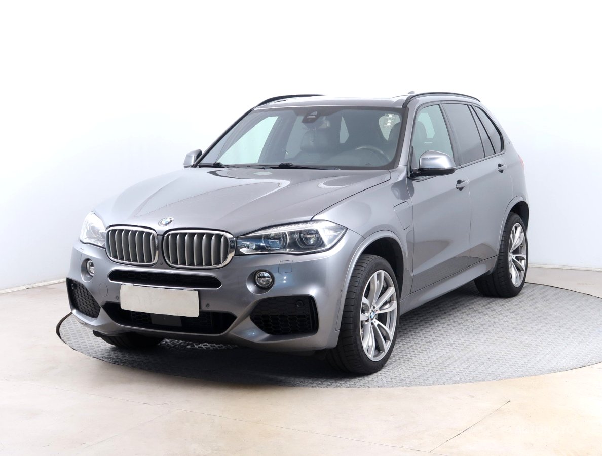 BMW X5, 2017 - pohled č. 3