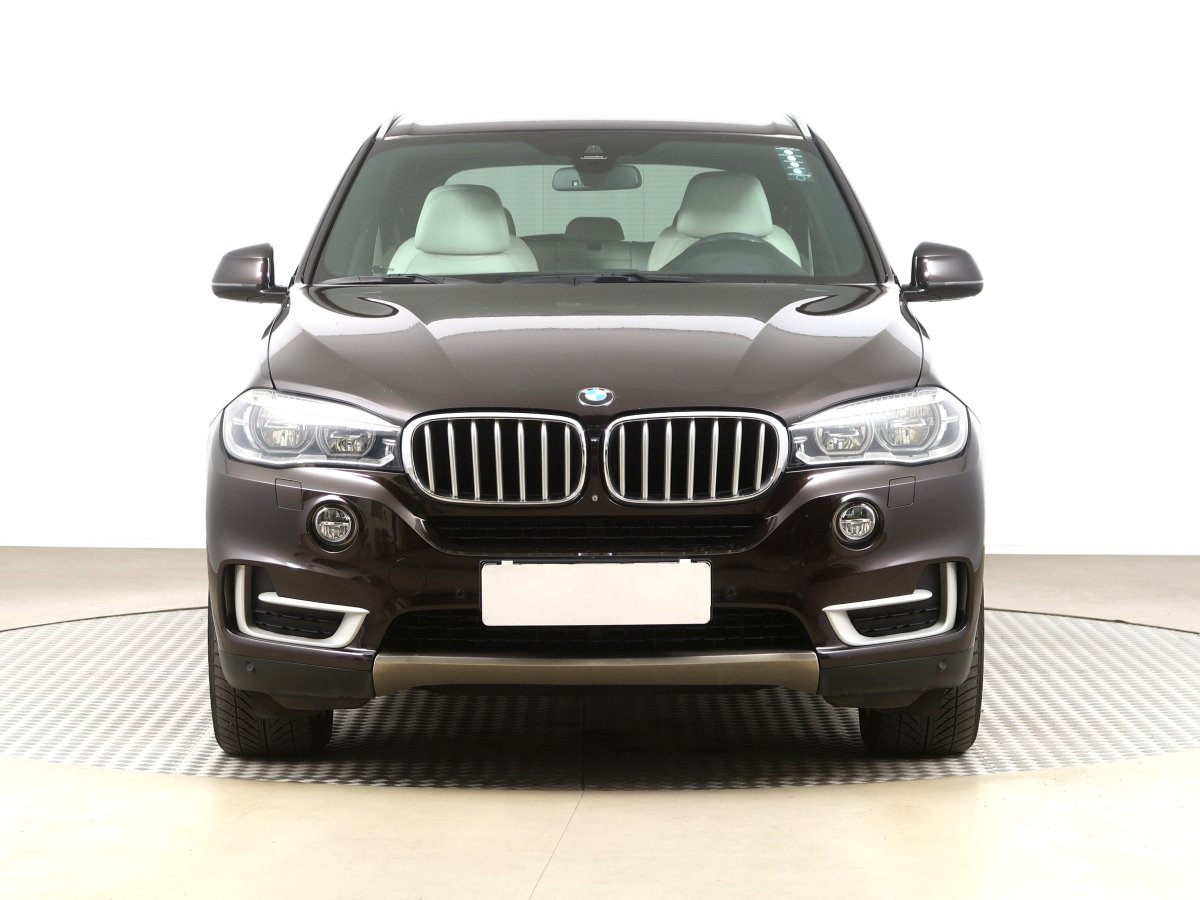 BMW X5, 2014 - pohled č. 2