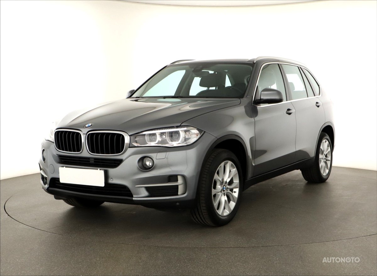 BMW X5, 2014 - pohled č. 3