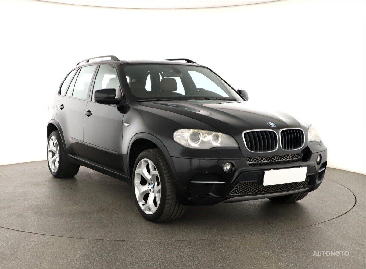BMW X5, 2011 - celkový pohled