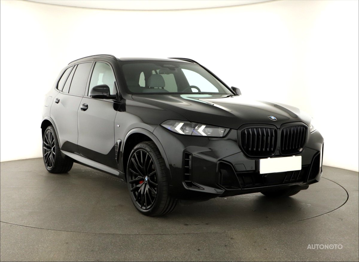 BMW X5, 2024 - celkový pohled