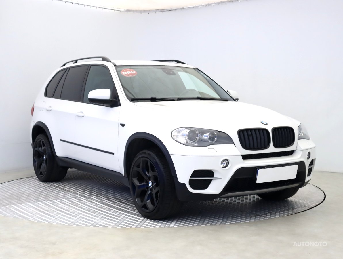 BMW X5, 2012 - celkový pohled