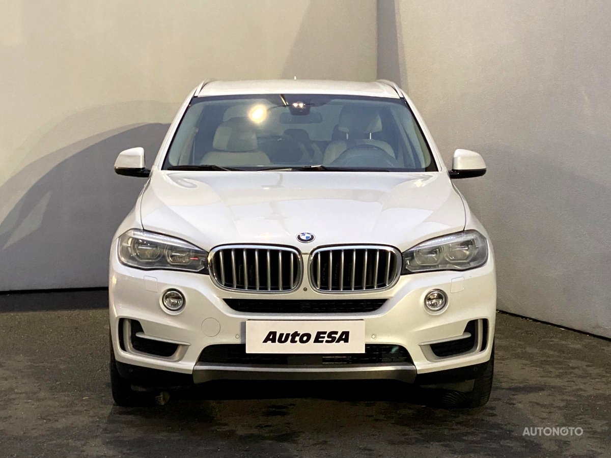 BMW X5, 2015 - pohled č. 2