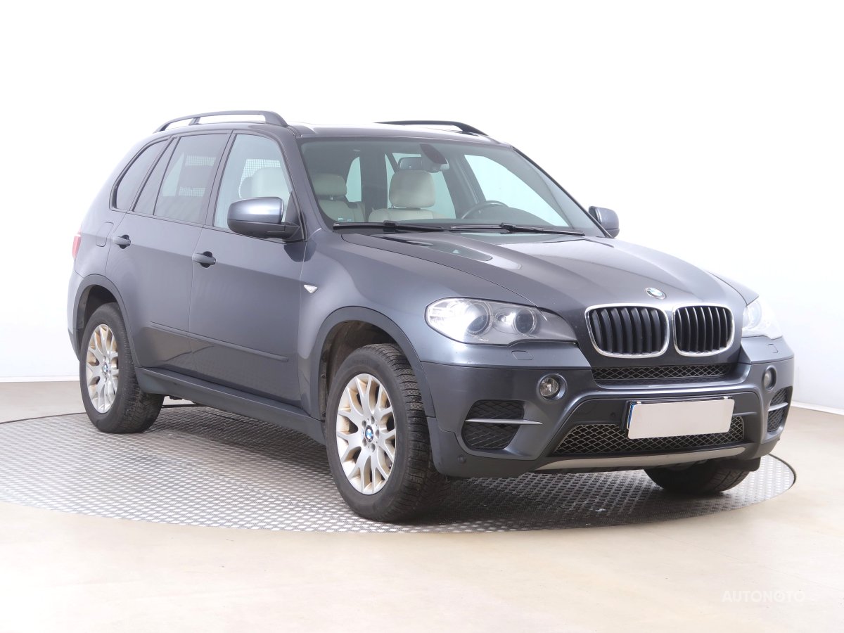 BMW X5, 2013 - celkový pohled