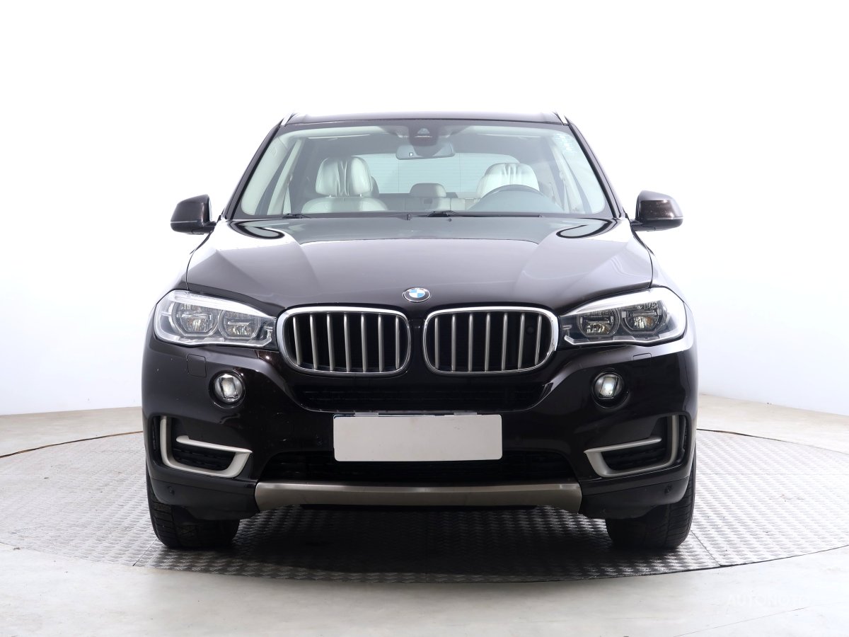 BMW X5, 2014 - pohled č. 2