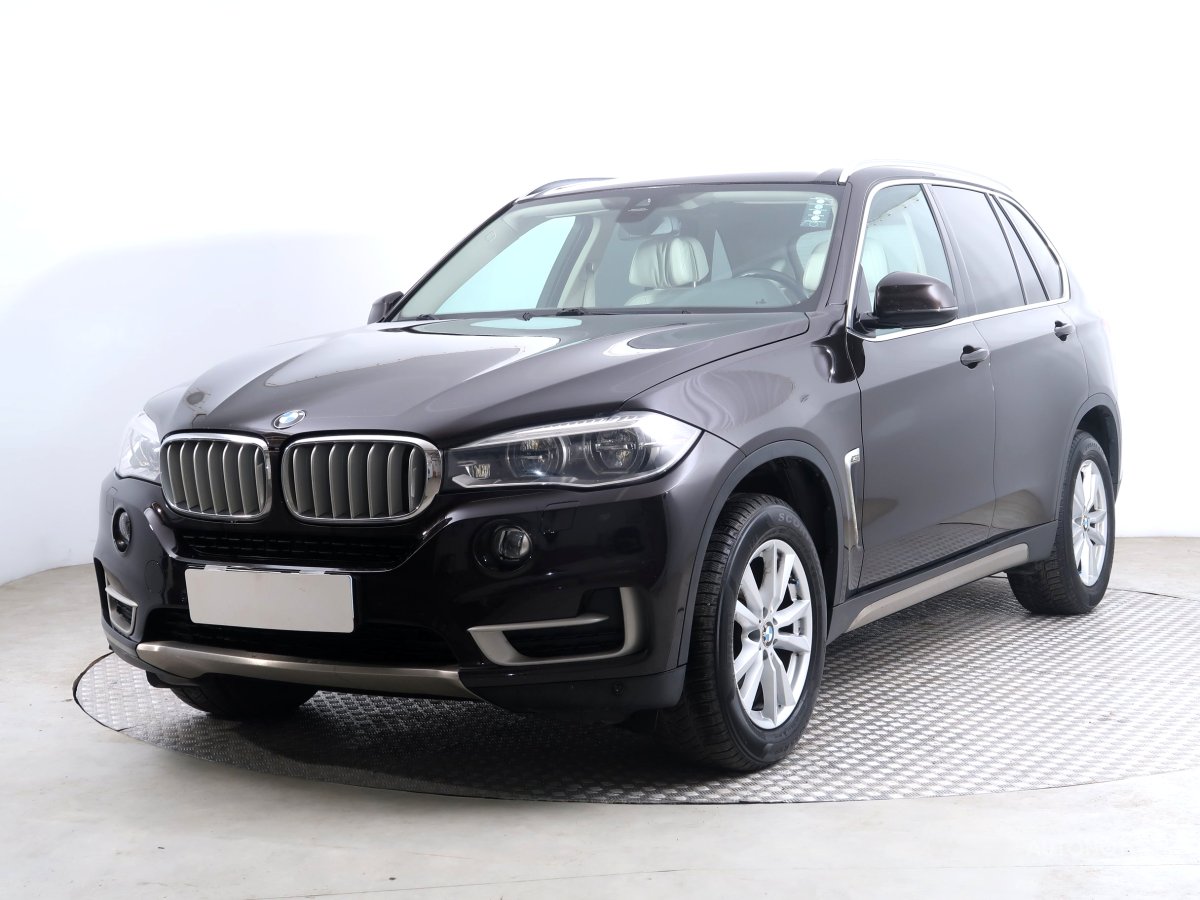 BMW X5, 2014 - pohled č. 3