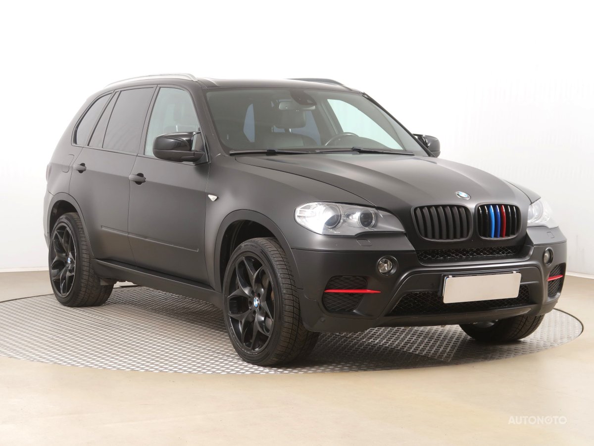 BMW X5, 2013 - celkový pohled