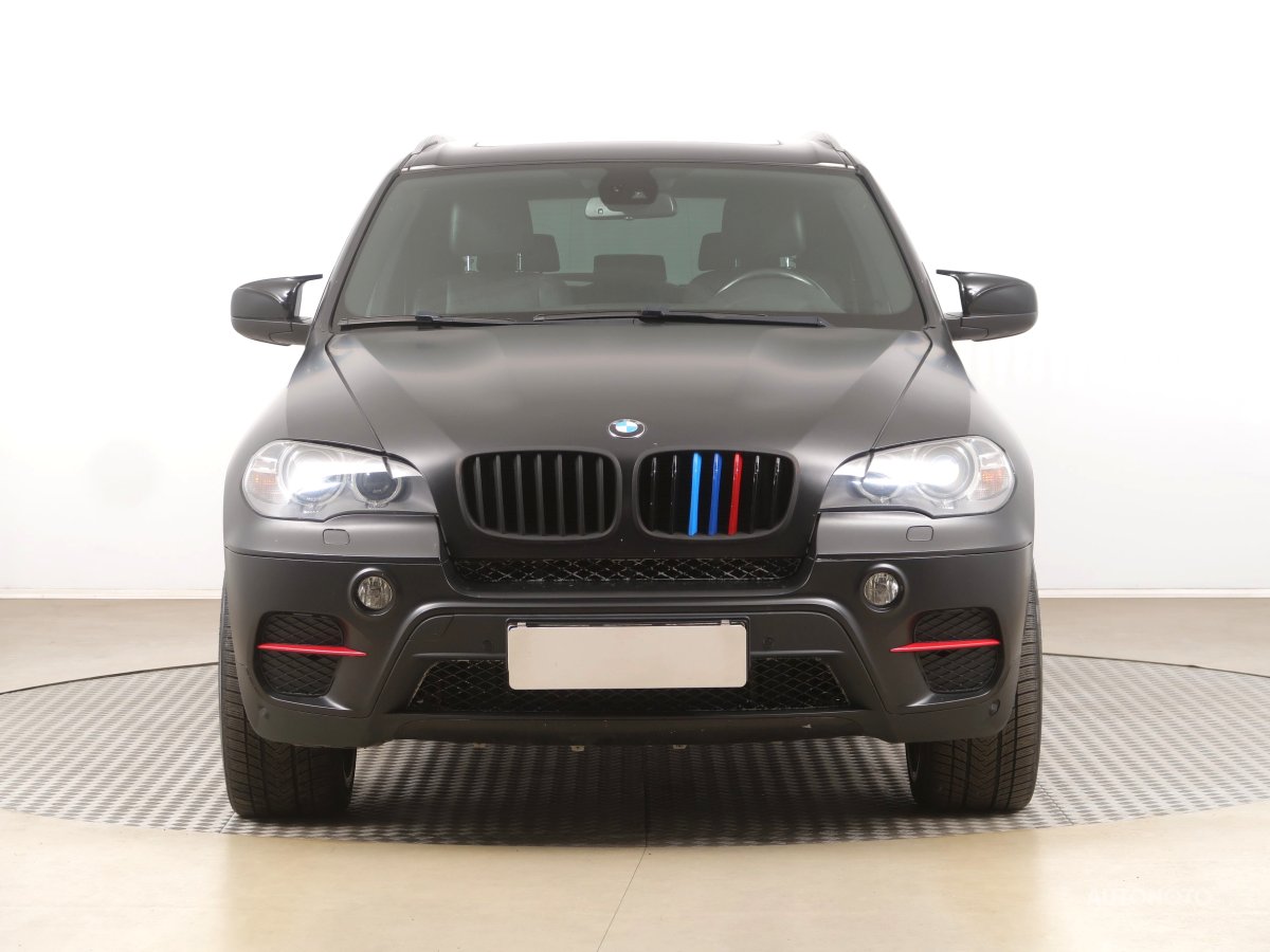 BMW X5, 2013 - pohled č. 2