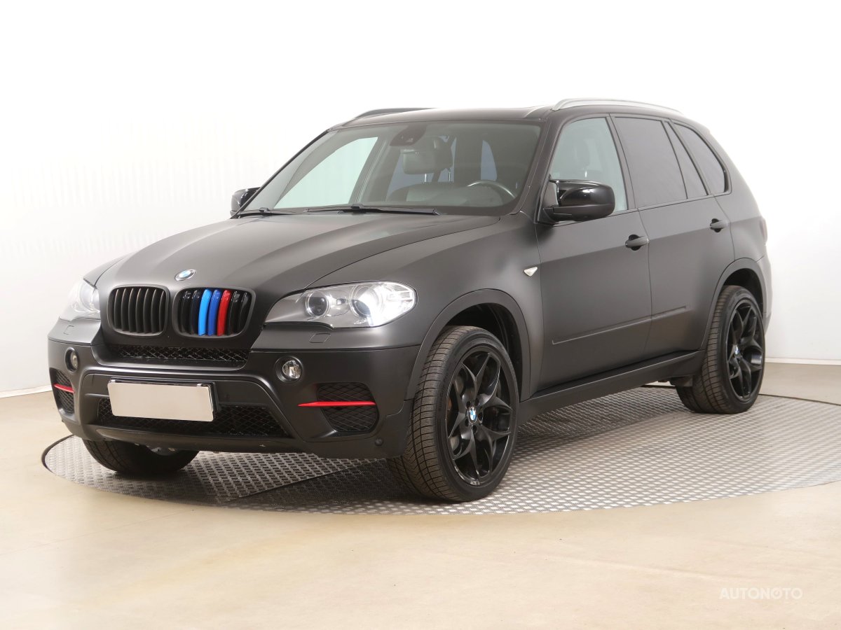 BMW X5, 2013 - pohled č. 3