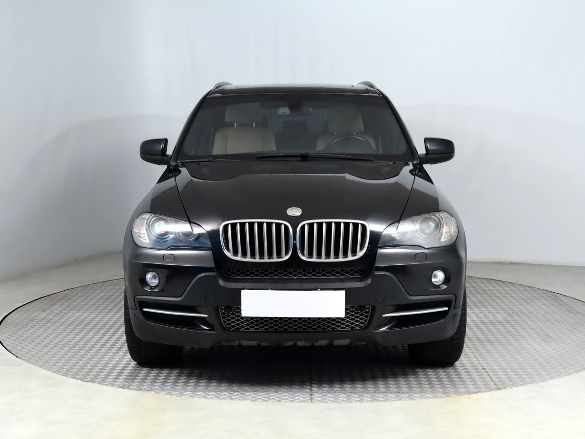 BMW X5, 2009 - pohled č. 2
