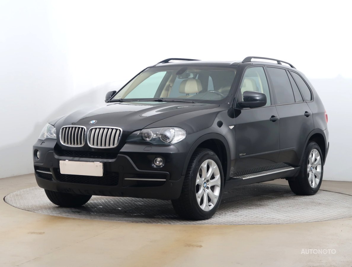 BMW X5, 2009 - pohled č. 3
