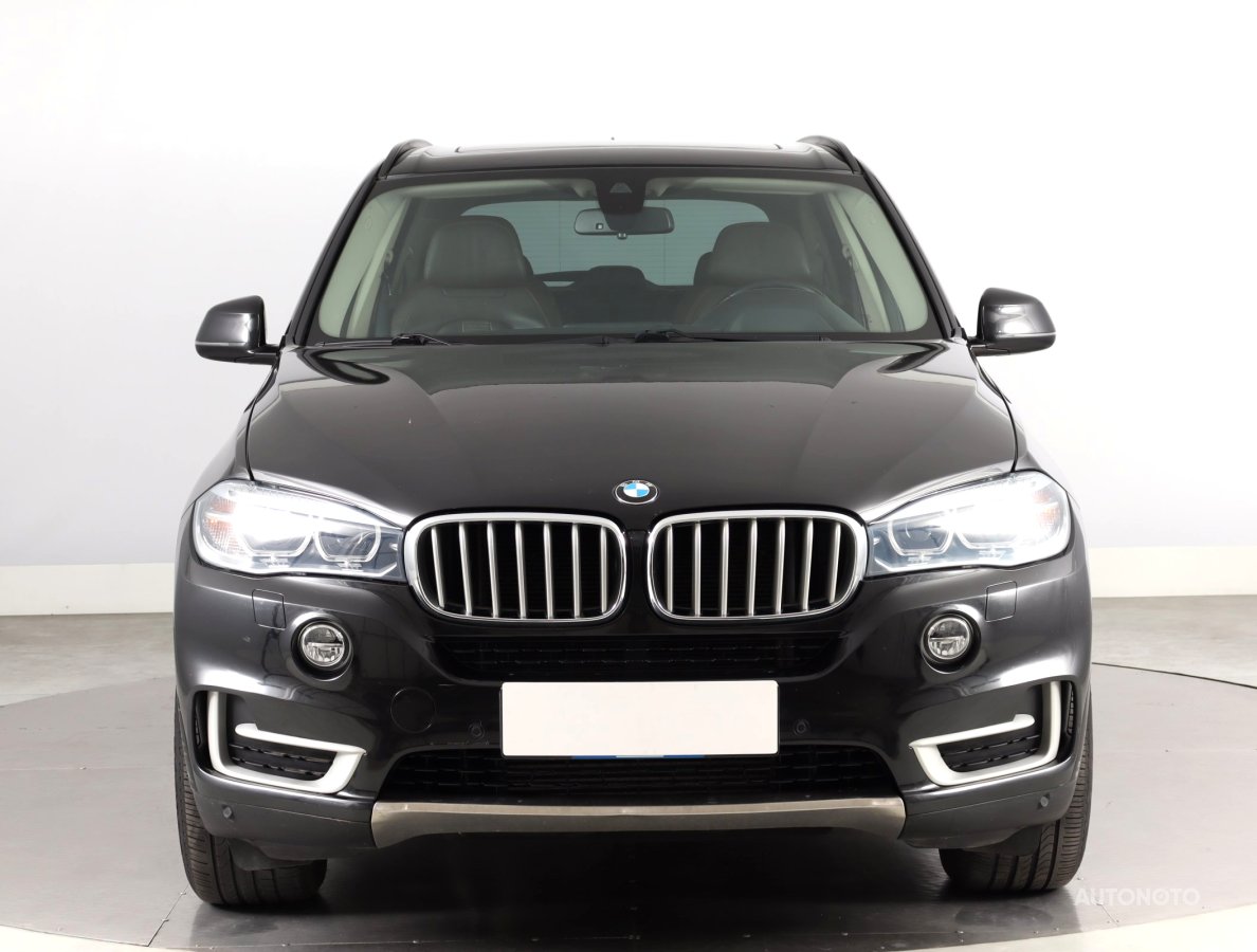 BMW X5, 2015 - pohled č. 2