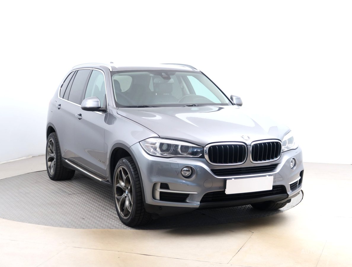 BMW X5, 2015 - celkový pohled