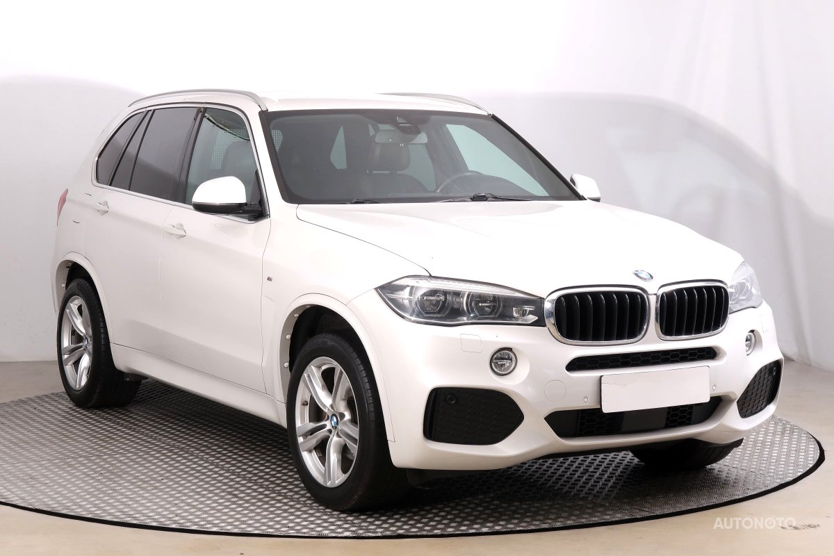 BMW X5, 2018 - celkový pohled