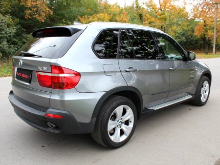 BMW X5, 2009 - pohled č. 6