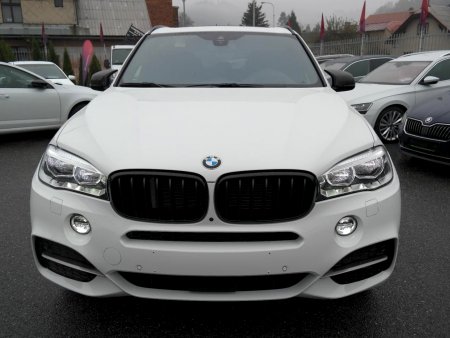 BMW X5, 2018 - pohled č. 7