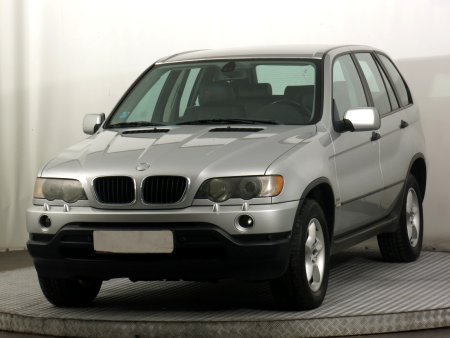 BMW X5, 2002 - pohled č. 3