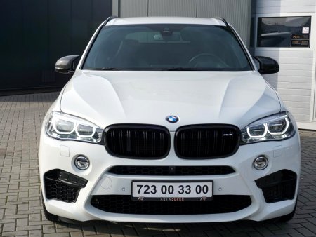 BMW X5, 2017 - pohled č. 2