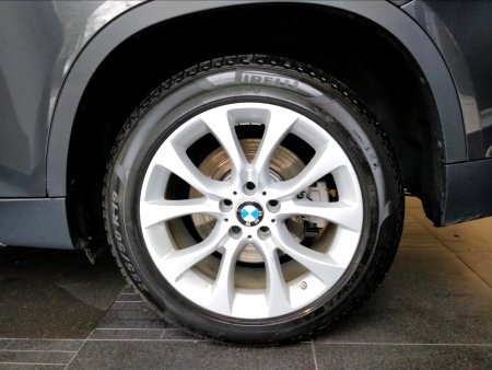 BMW X5, 2015 - pohled č. 7