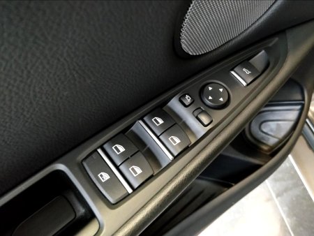 BMW X5, 2015 - pohled č. 9