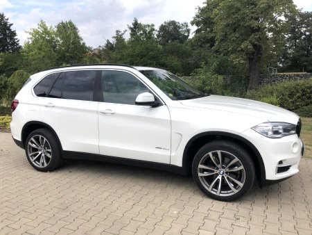BMW X5, 2014 - pohled č. 3