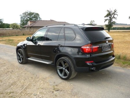 BMW X5, 2012 - pohled č. 5
