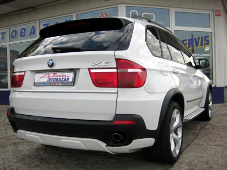 BMW X5, 2009 - pohled č. 6