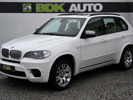 BMW X5, 2012 - pohled č. 3
