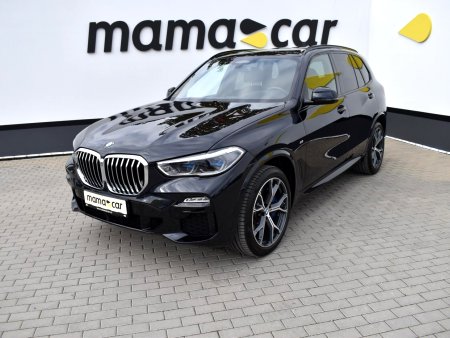 BMW X5, 2019 - pohled č. 3