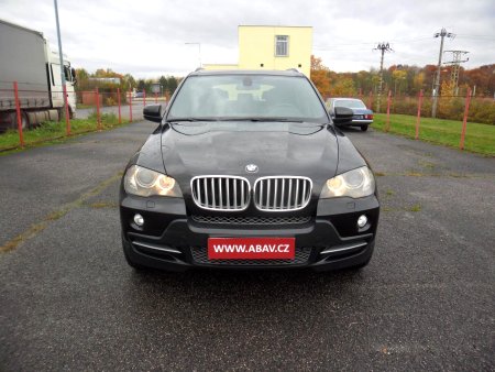 BMW X5, 2009 - pohled č. 2