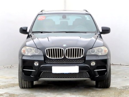 BMW X5, 2010 - pohled č. 2