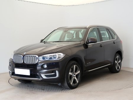 BMW X5, 2014 - pohled č. 3